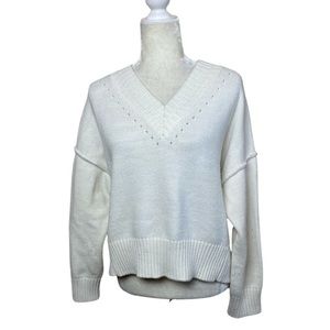 Only Essential Ivory Oversized Crop V-Neck Long Sleeve Chunky Sweater Size Small